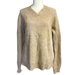 Geoffrey Beene 100% Lambs Wool V-Neck Long Sleeve Tan Sweater Medium‎ Minimalist